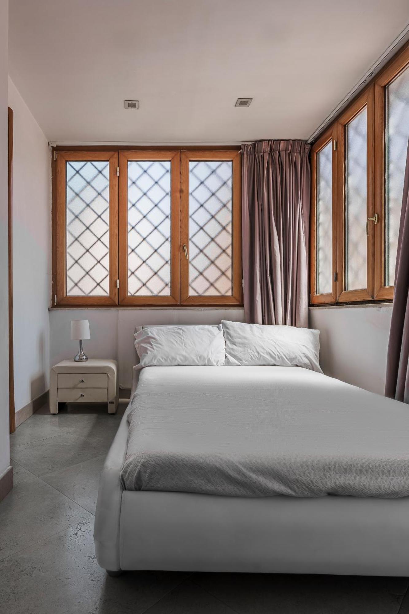 La Bella Luxury And Travel Solution Gasthof Neapel